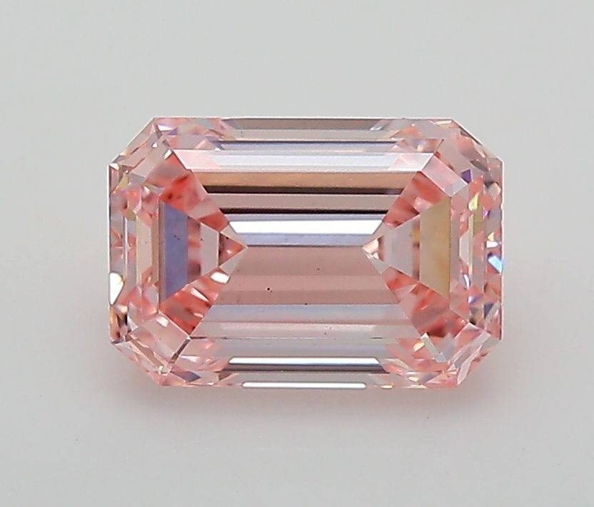 1.56 ct. emerald Lab Grown Diamond front image