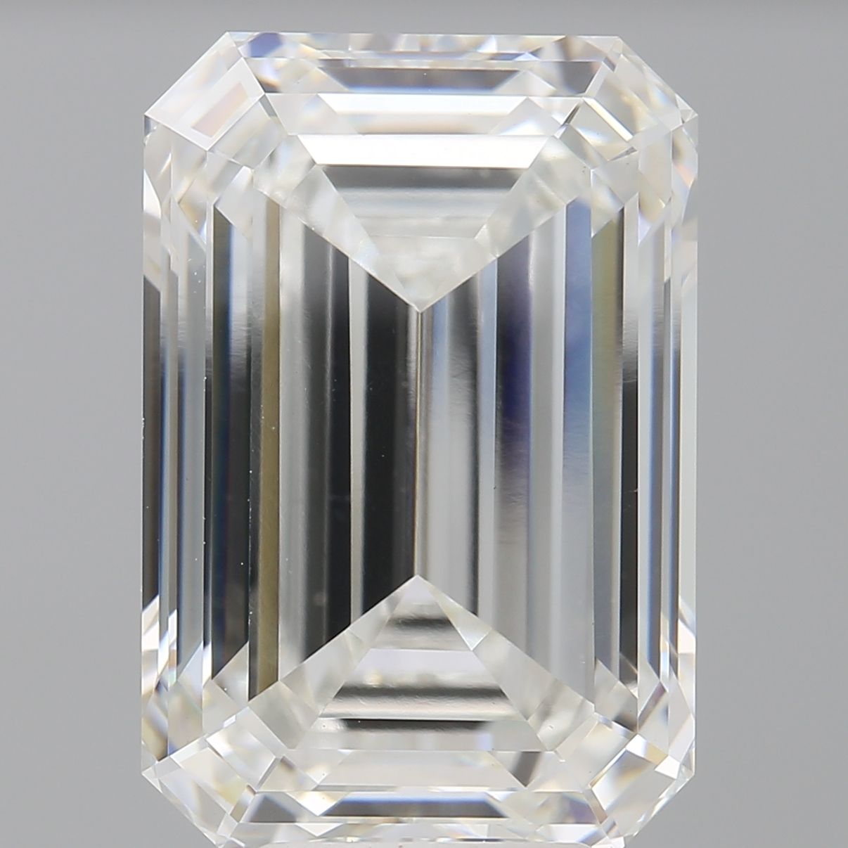 7.08 ct. emerald Lab Grown Diamond front image