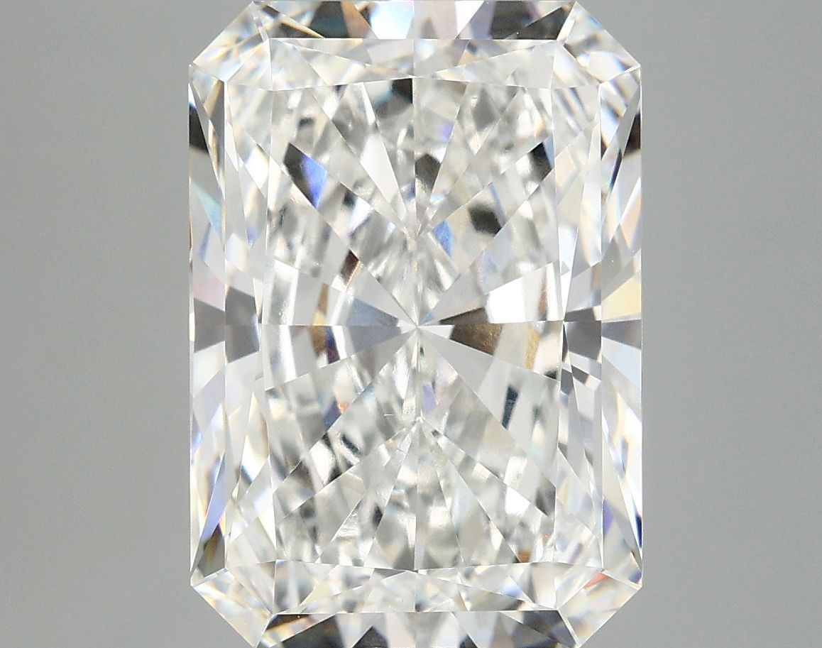 6.98 ct. radiant Lab Grown Diamond front image