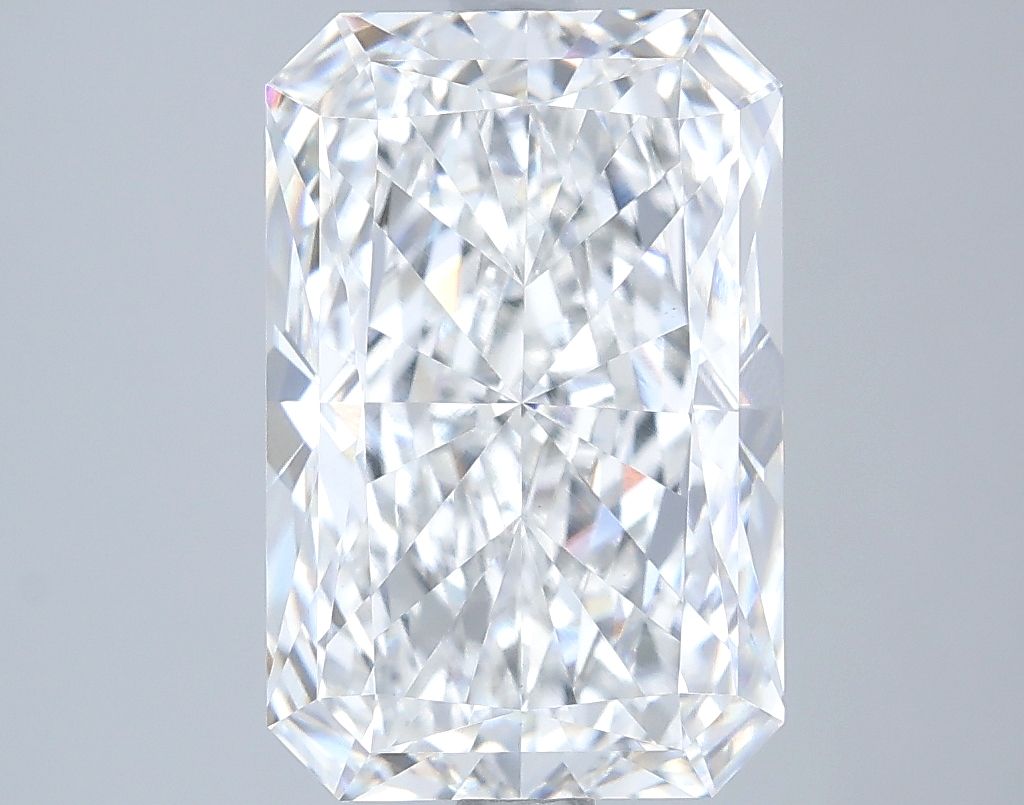 3.76 ct. radiant Lab Grown Diamond front image