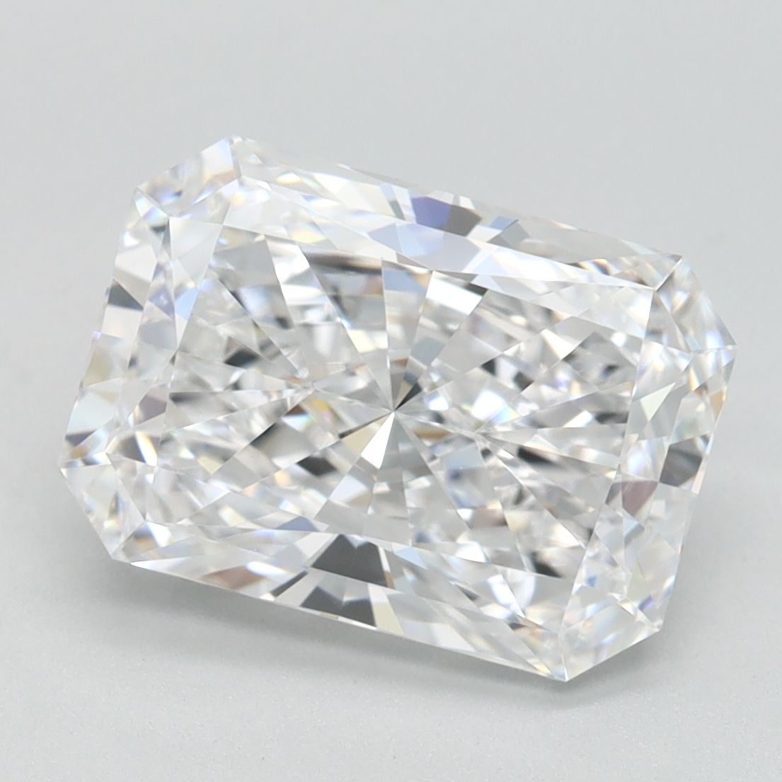 3.07 ct. radiant Lab Grown Diamond front image