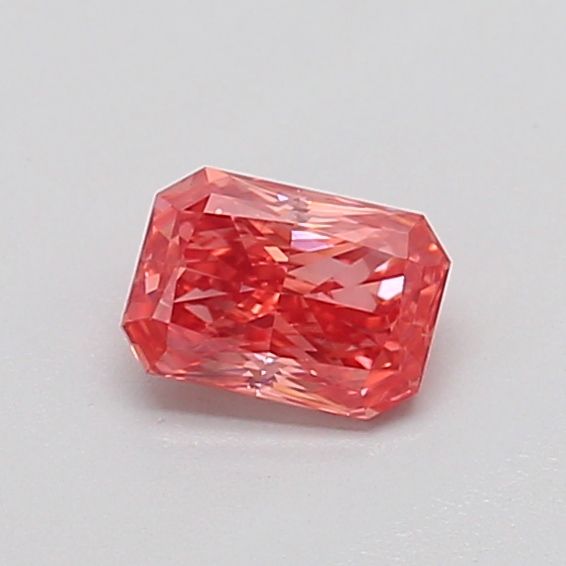 0.37 CT Fancy Vivid Pink RADIANT