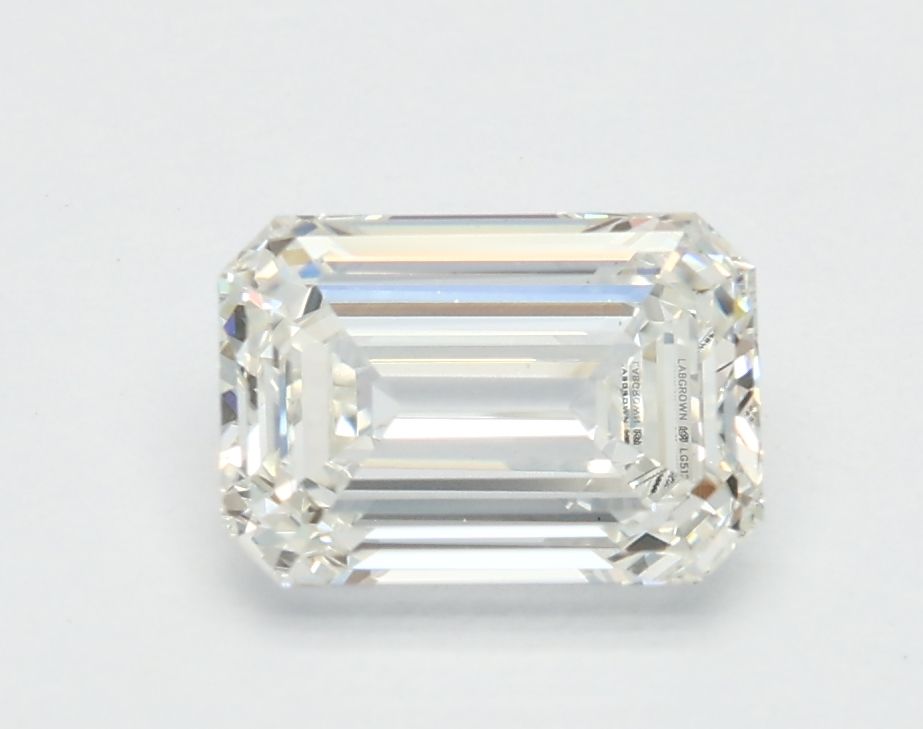 1.06 ct Emerald diamond