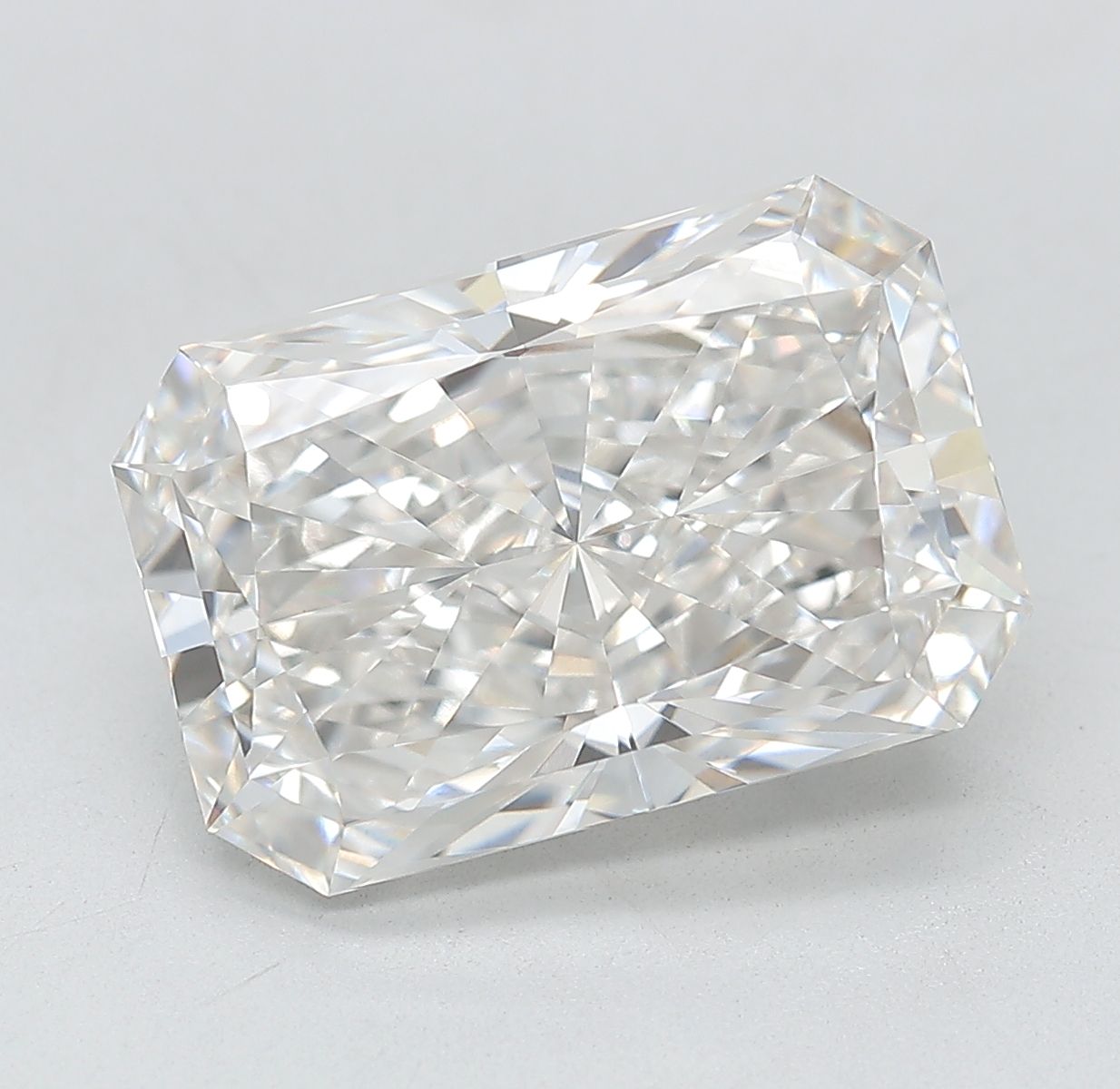 5.37 ct. radiant Lab Grown Diamond front image