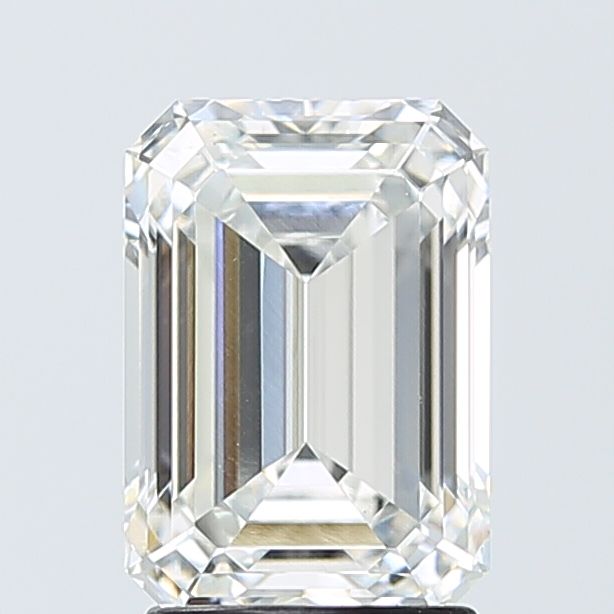 2.61 ct Emerald diamond