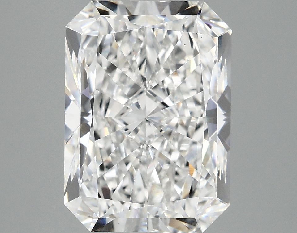 3.89 ct. radiant Lab Grown Diamond front image