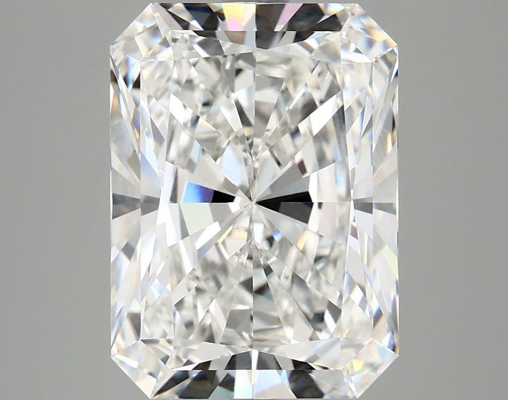 4.89 ct. radiant Lab Grown Diamond front image