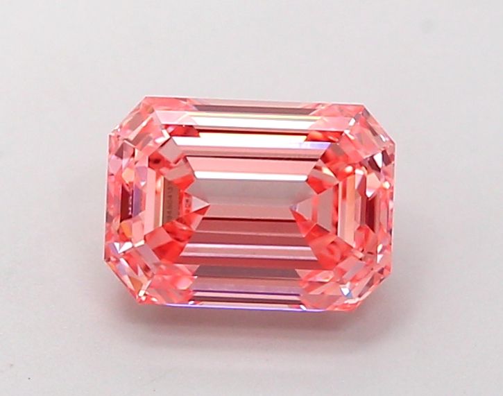 1.50 ct. emerald Lab Grown Diamond front image
