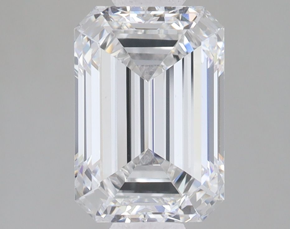 2.53 ct. emerald Lab Grown Diamond front image