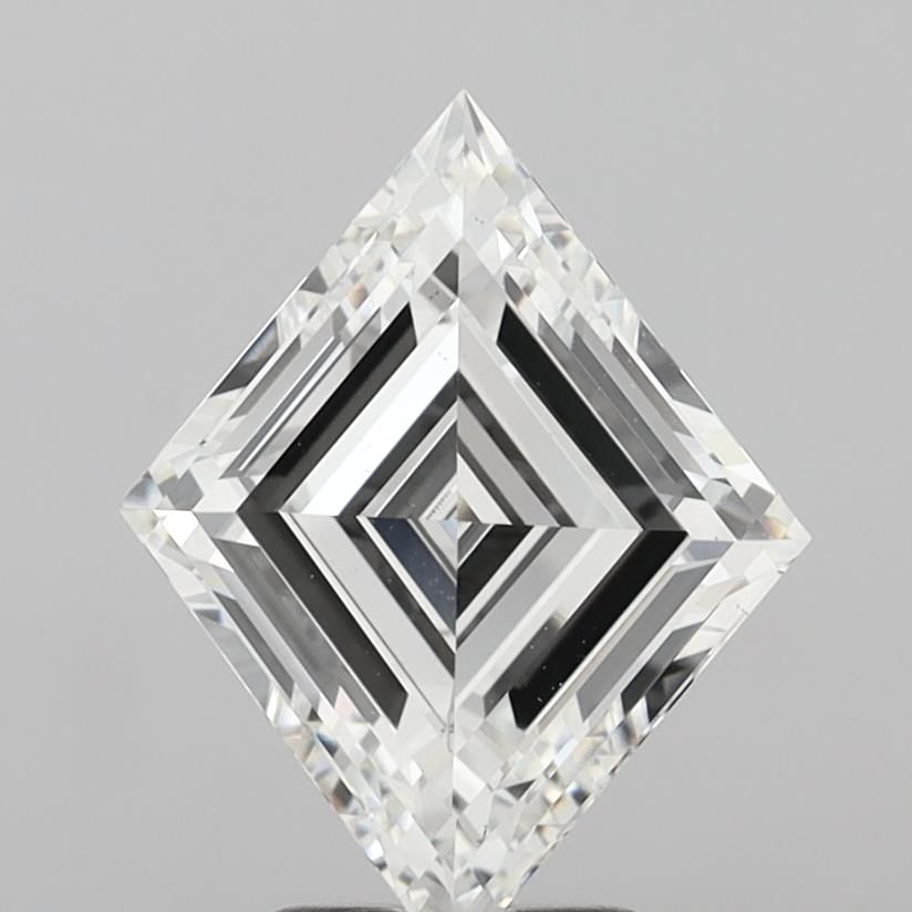 3.04 ct lab-grown Lozenge Diamond