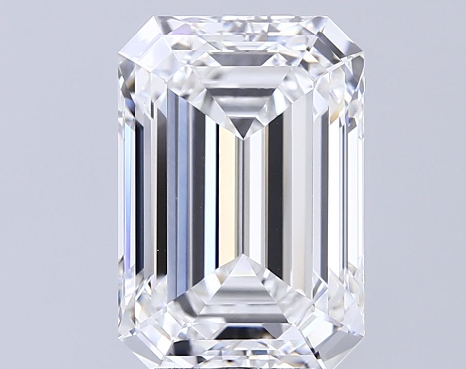 5.71 ct. emerald Lab Grown Diamond front image