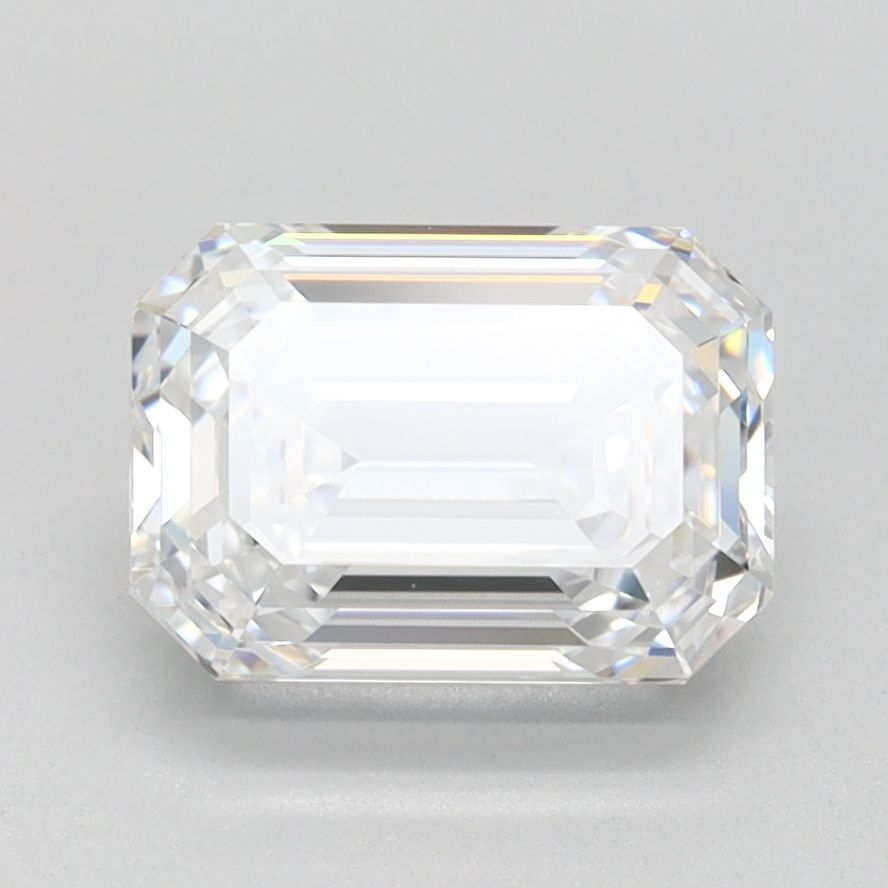1.56 ct. emerald Lab Grown Diamond front image