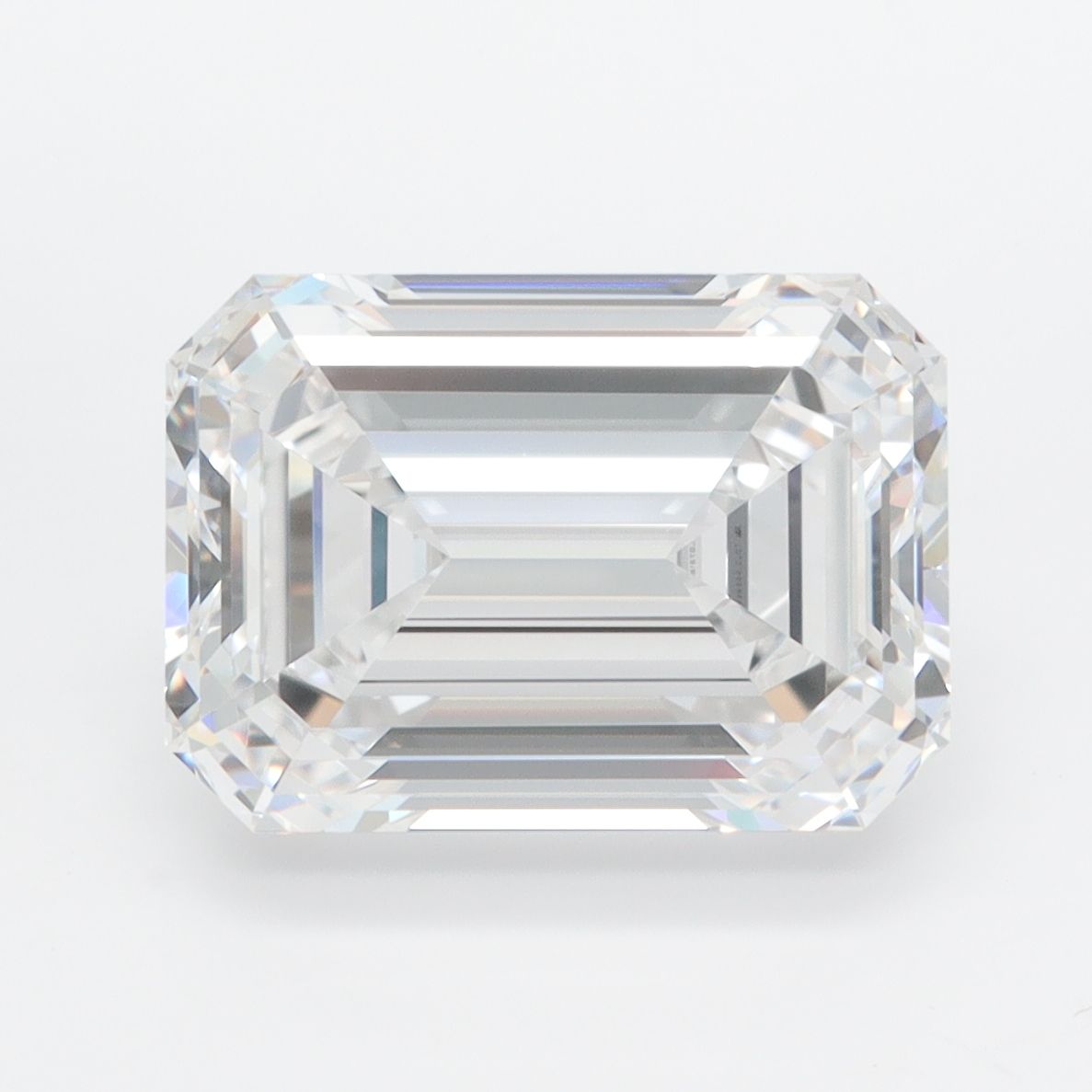 5.31 ct. emerald Lab Grown Diamond front image