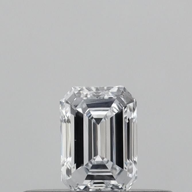 0.22ct Emerald diamond