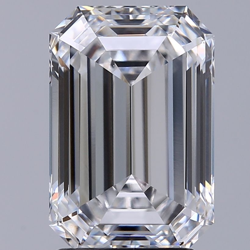 2.58 ct. emerald Lab Grown Diamond front image