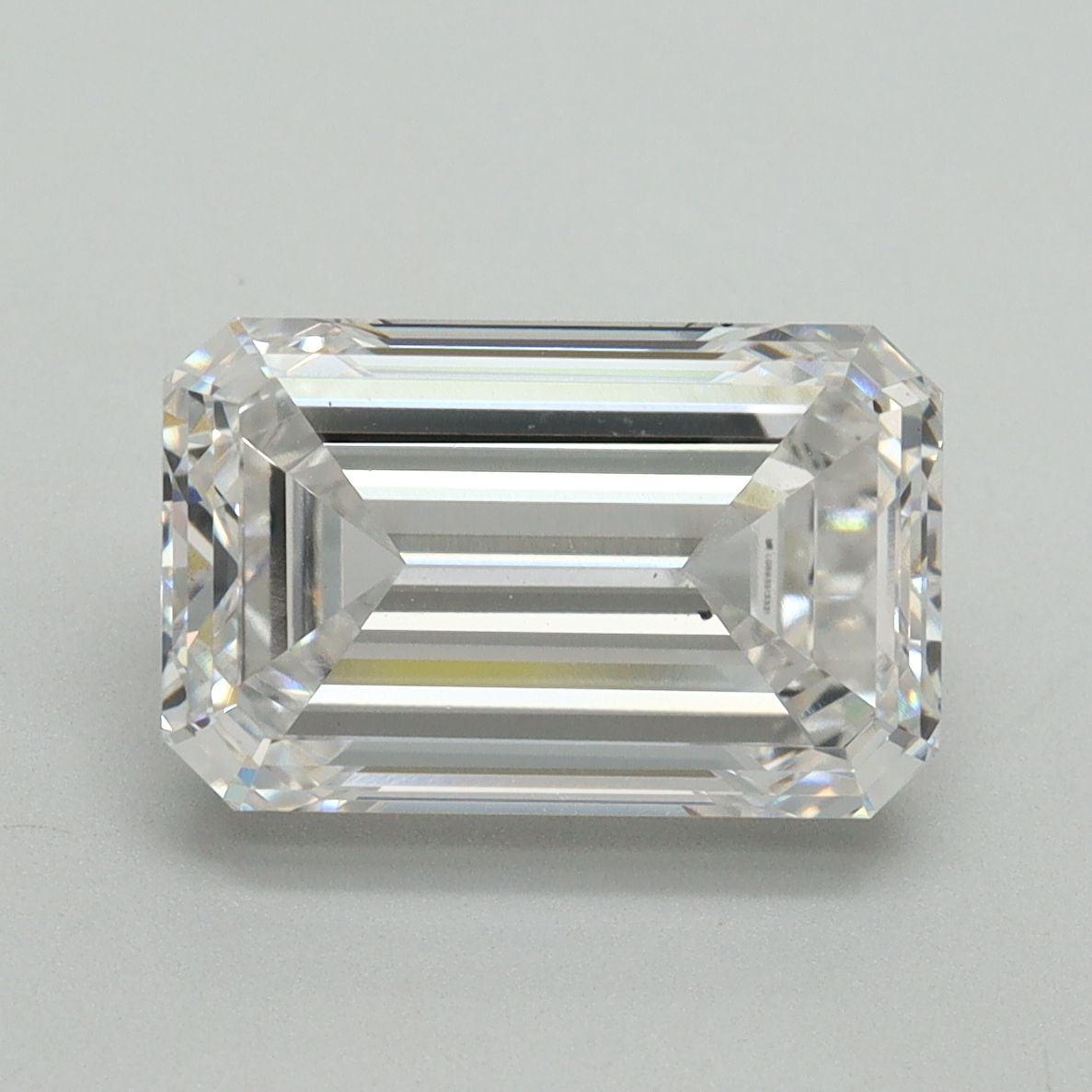 4.01 ct. emerald Lab Grown Diamond front image