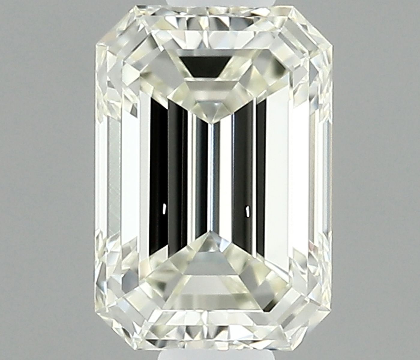 0.4 ct Emerald Diamond
