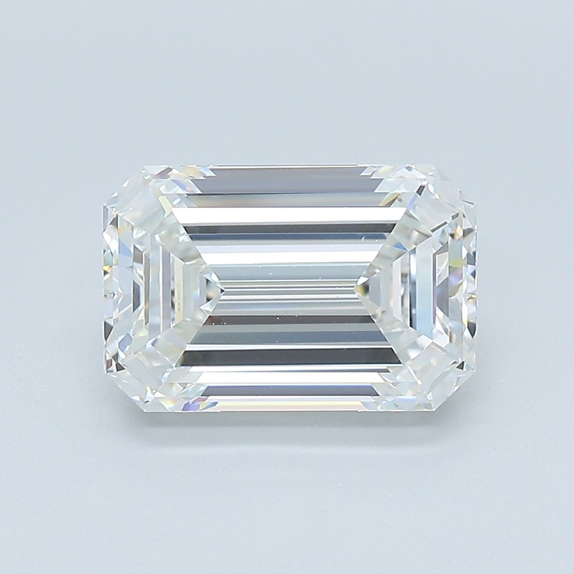 3.02 ct Emerald diamond