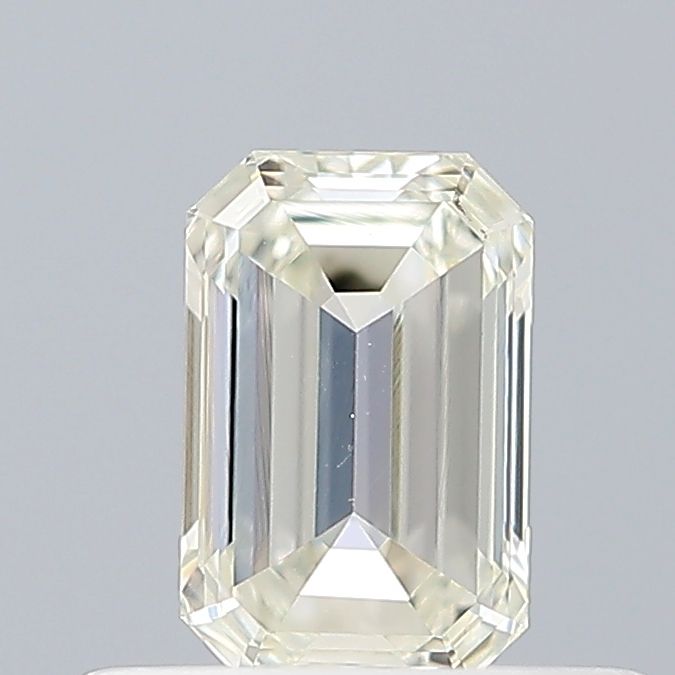 0.34 ct Emerald Diamond