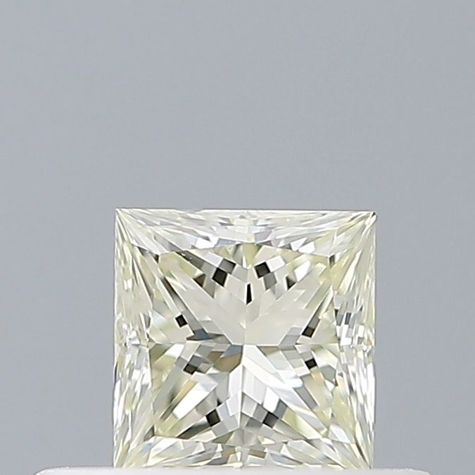 0.28 ct Princess Diamond