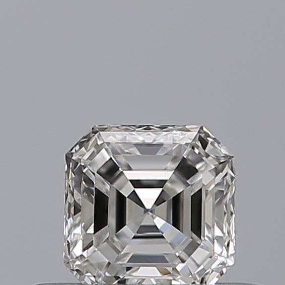 0.32 ct Square emerald Diamond