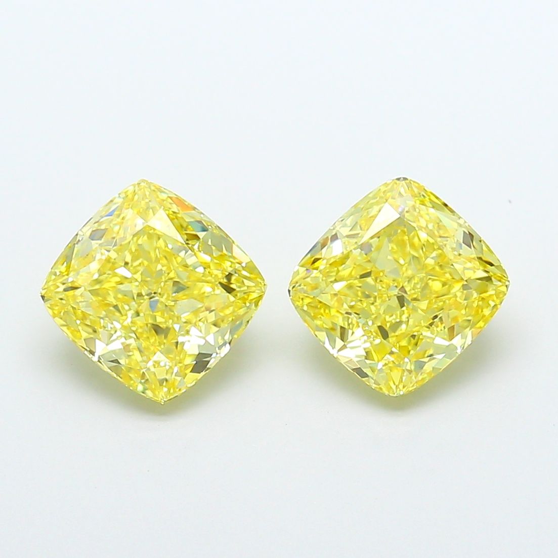 2.80 ct Cushion Modified diamond