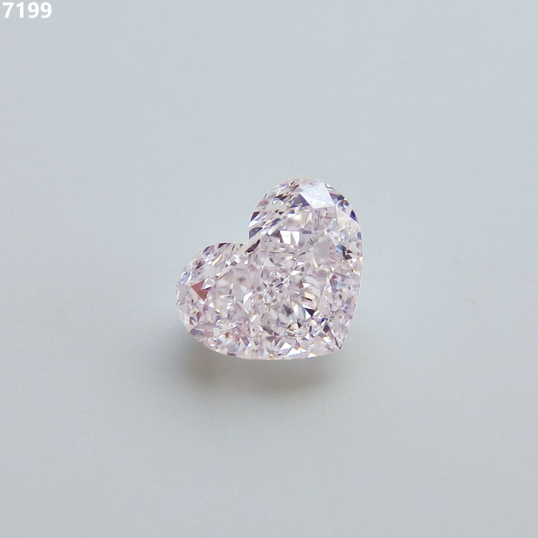 Diament 1.03 ct Very Light Pink/VVS1