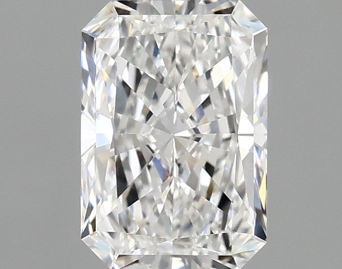 1.39 ct. radiant Lab Grown Diamond front image