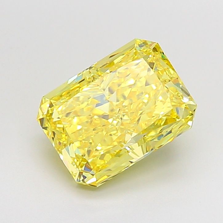 3.68 ct Radiant diamond