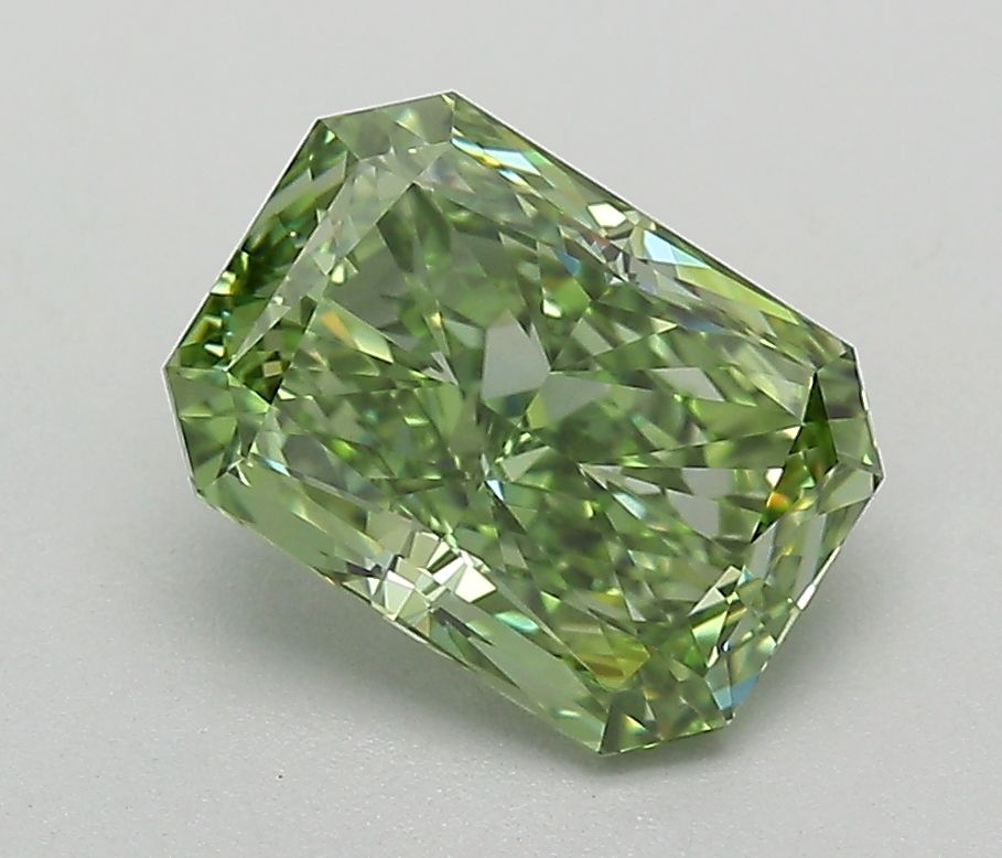 1.53 CT Fancy Vivid Green RADIANT