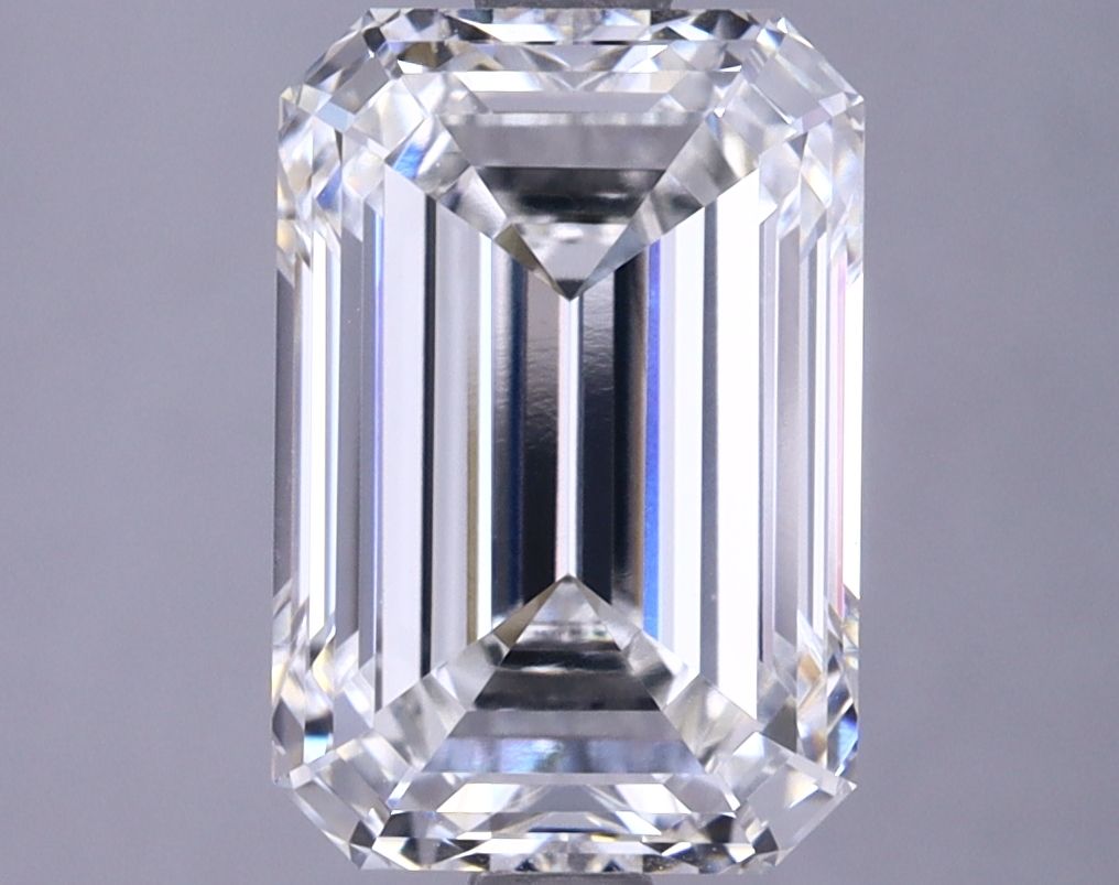 3.76 ct. emerald Lab Grown Diamond front image