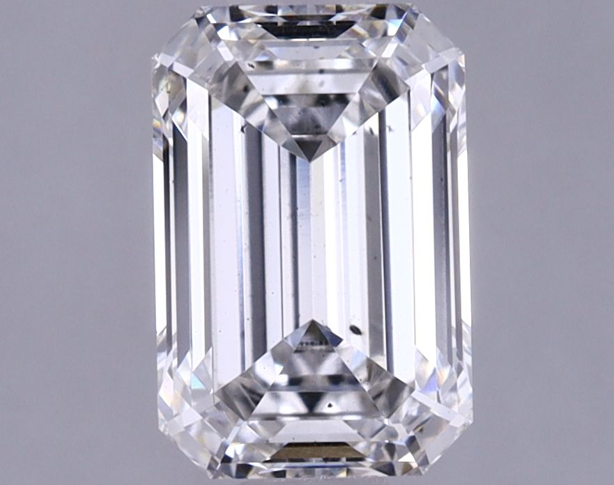1.34 ct. emerald Lab Grown Diamond front image