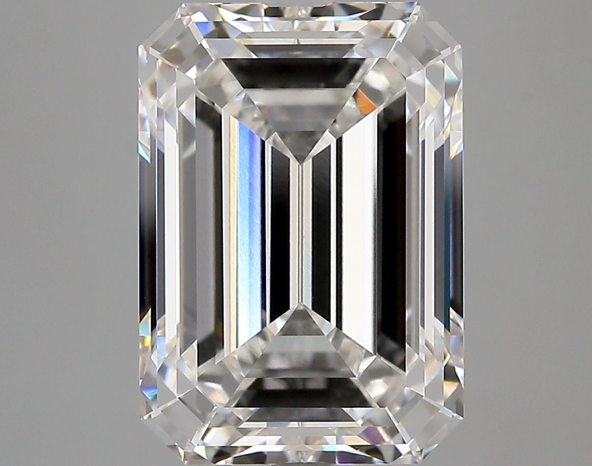 8.09 ct. emerald Lab Grown Diamond front image