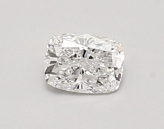 0.46 ct lab-grown Cushion modified Diamond