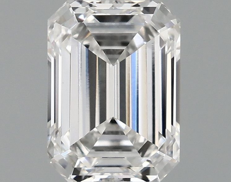 1.04 ct. emerald Lab Grown Diamond front image