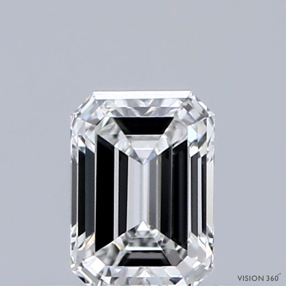0.33 ct Emerald diamond