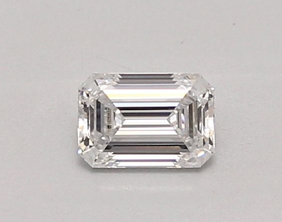 0.45 ct lab-grown Emerald Diamond