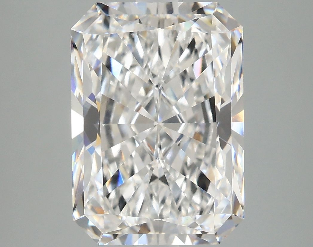 5.01 ct. radiant Lab Grown Diamond front image