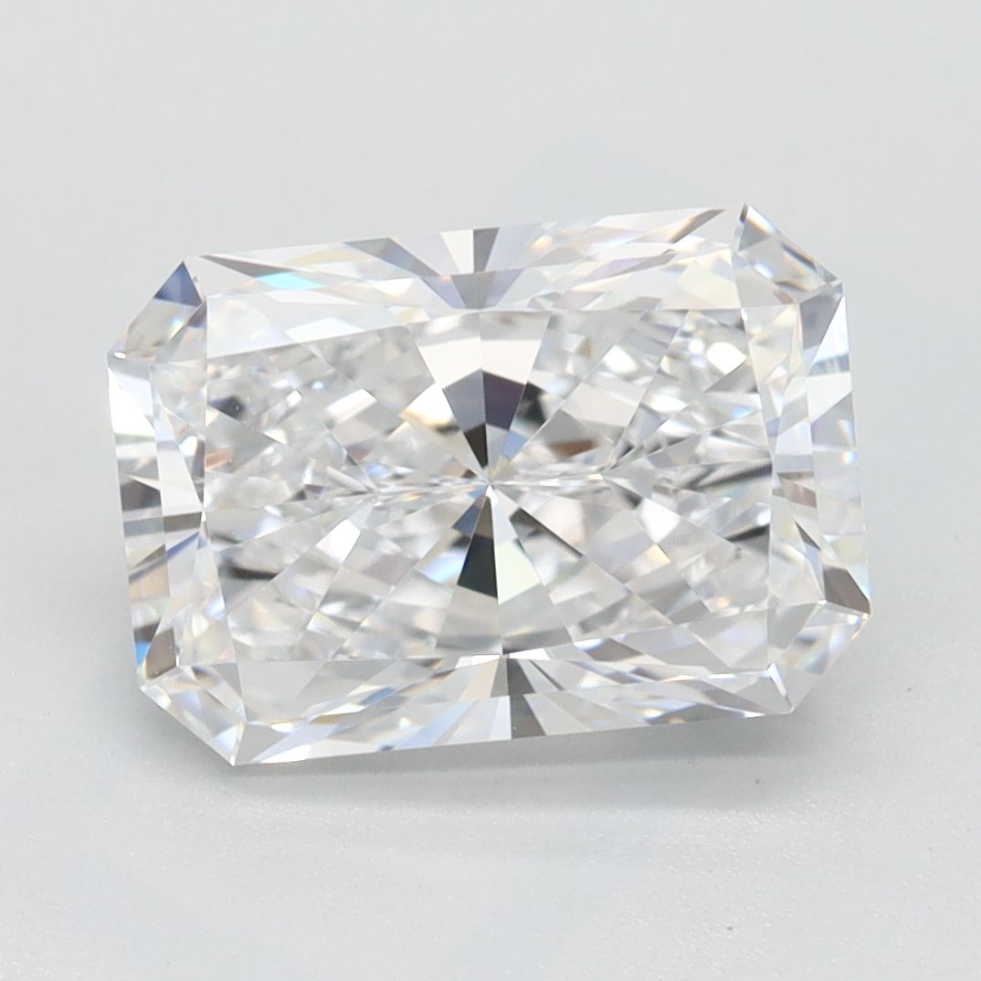 2.58 ct. radiant Lab Grown Diamond front image