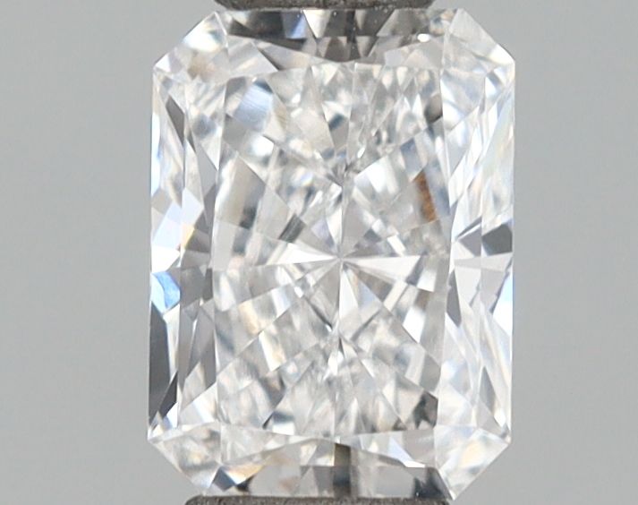 0.52 ct lab-grown Radiant Diamond