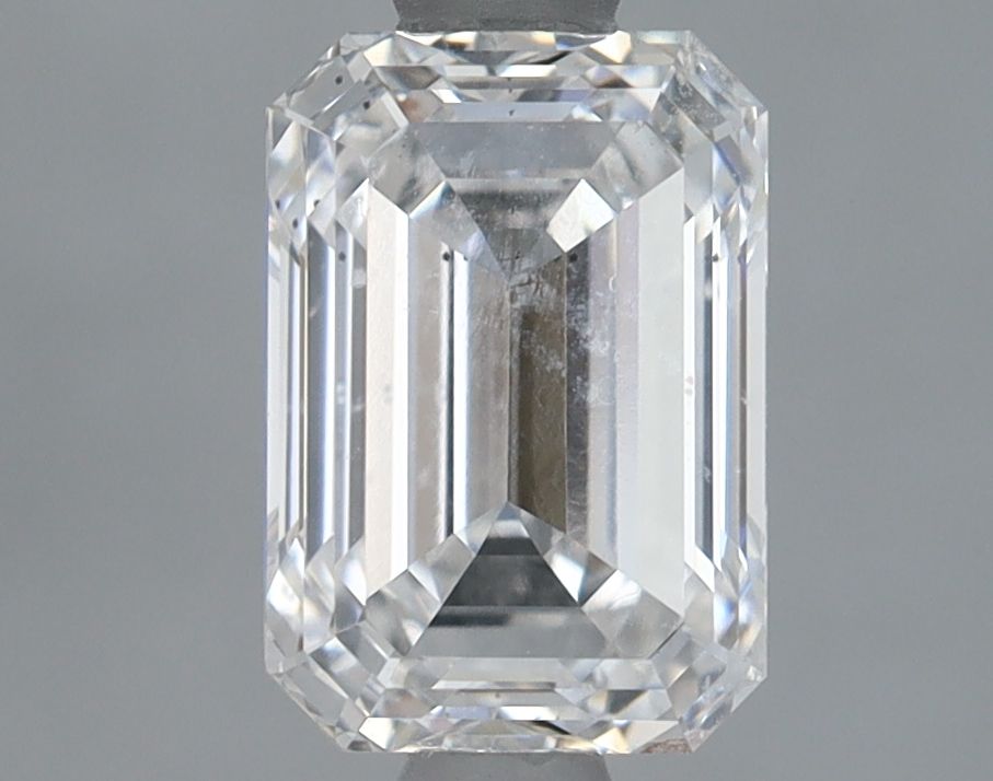 1.30 ct. emerald Lab Grown Diamond front image