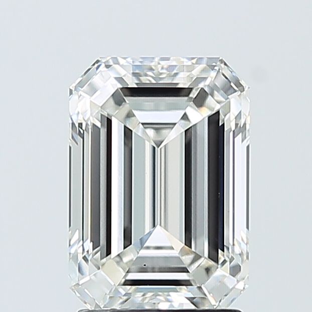 2.55 ct Emerald diamond