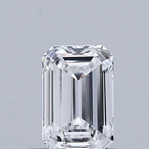 0.42 ct lab-grown Emerald Diamond