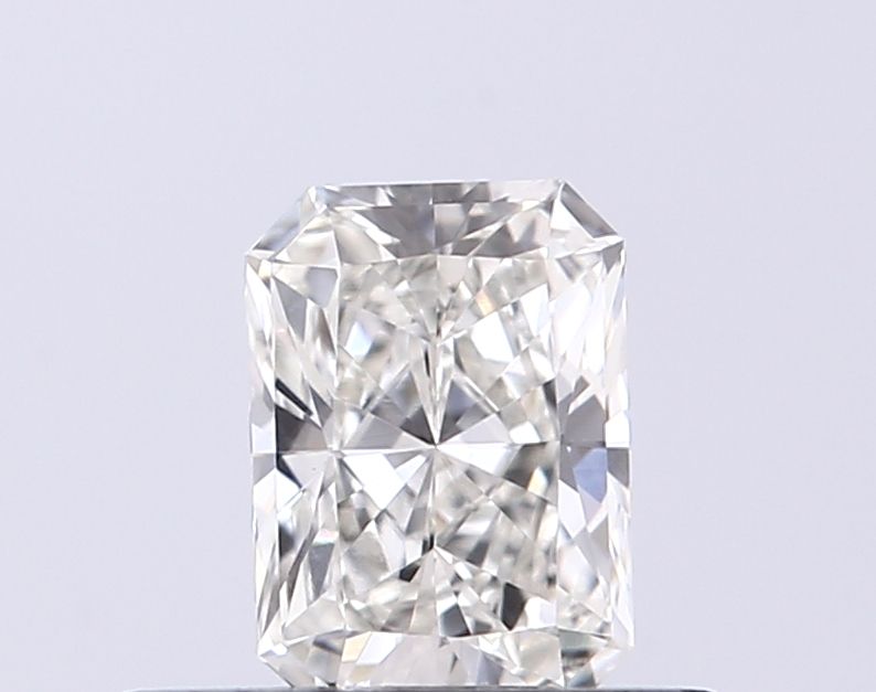 0.42 ct Radiant diamond