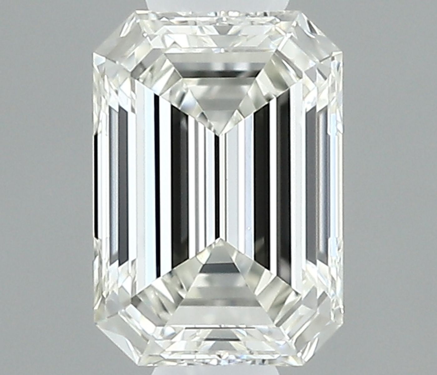 0.30 ct Emerald diamond