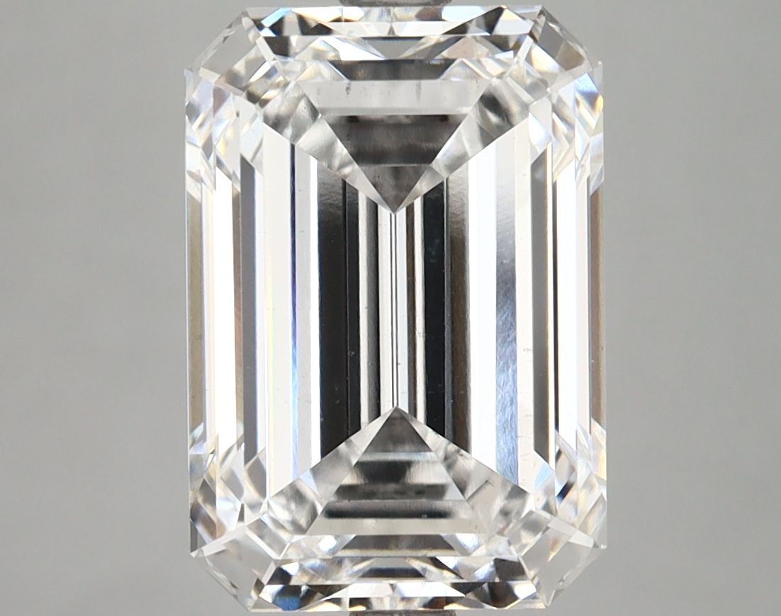 5.09 ct. emerald Lab Grown Diamond front image