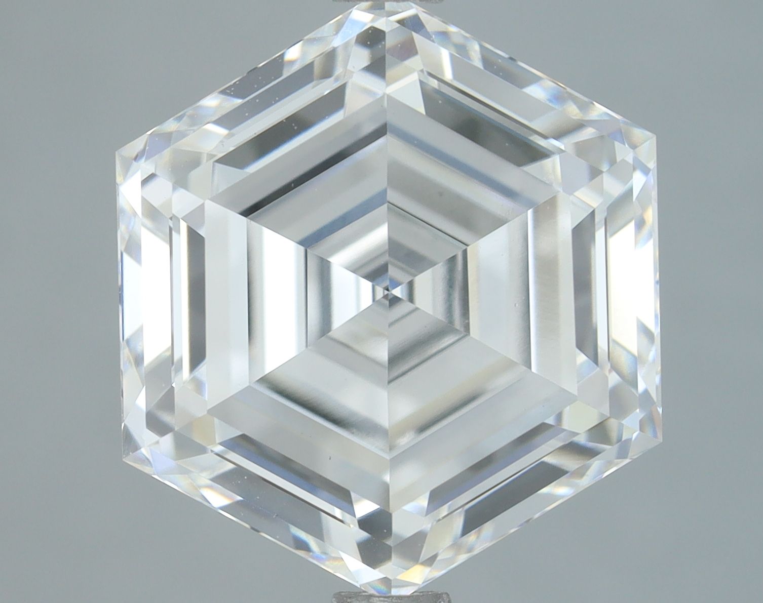 4.06 ct lab-grown Hexagonal Diamond