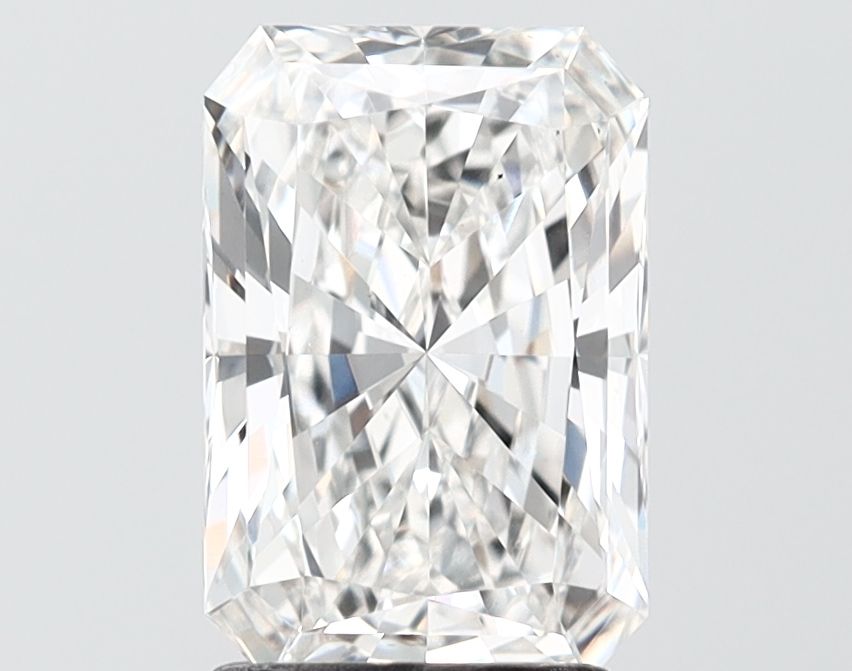 2.18 ct Radiant diamond