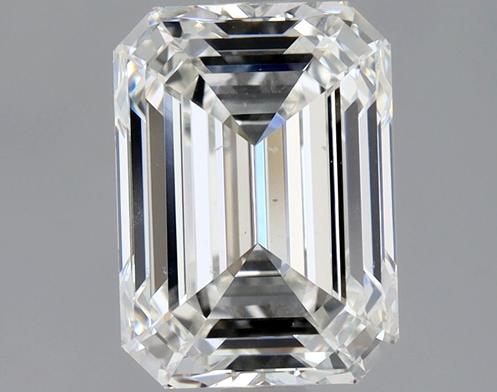 2.01 ct Emerald diamond