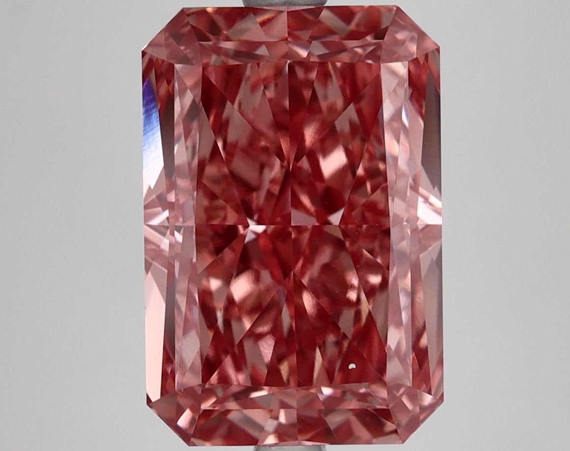 5.55 ct. radiant Lab Grown Diamond front image